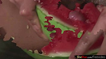 Big ass latina shemale cums hard after pounding a watermelon