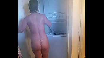 my obese nude wifey doing laundry